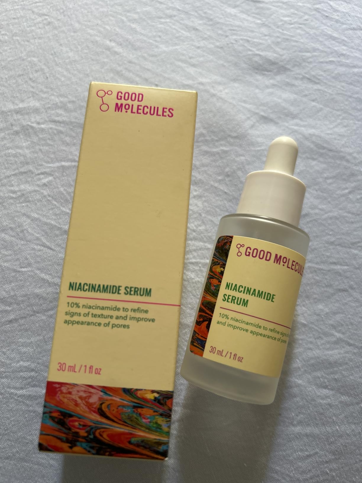 Good Molecules Niacinamide Serum - 10% Niacinamide to Target Blemishes, Nourishment, and Skin Tone - Ultra Hydrating Serum and Brightening Skin Care for Face customer photo 1