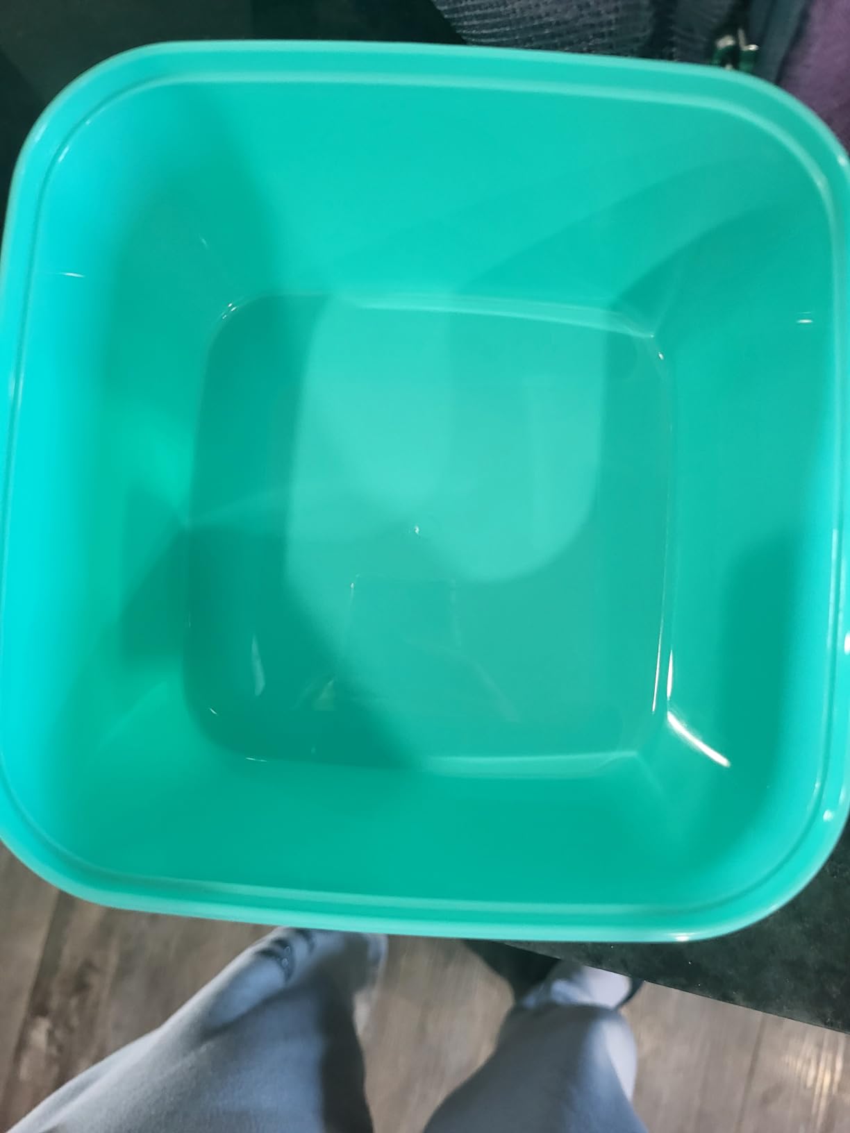 Freshmage Salad Lunch Containers To Go, 2 Pack 52-oz Bowls with 3 Compartments, Dressing Containers for Toppings, Snacks - Pink & Green customer photo 1
