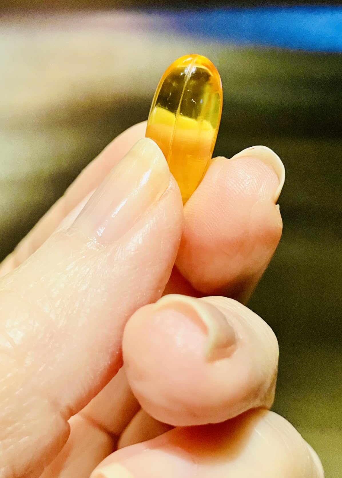 TheraTears Omega 3 Supplement for Eye Care, 1200mg Fish Oil and Organic Flaxseed Oil with Vitamin E, 180 Count customer photo 1