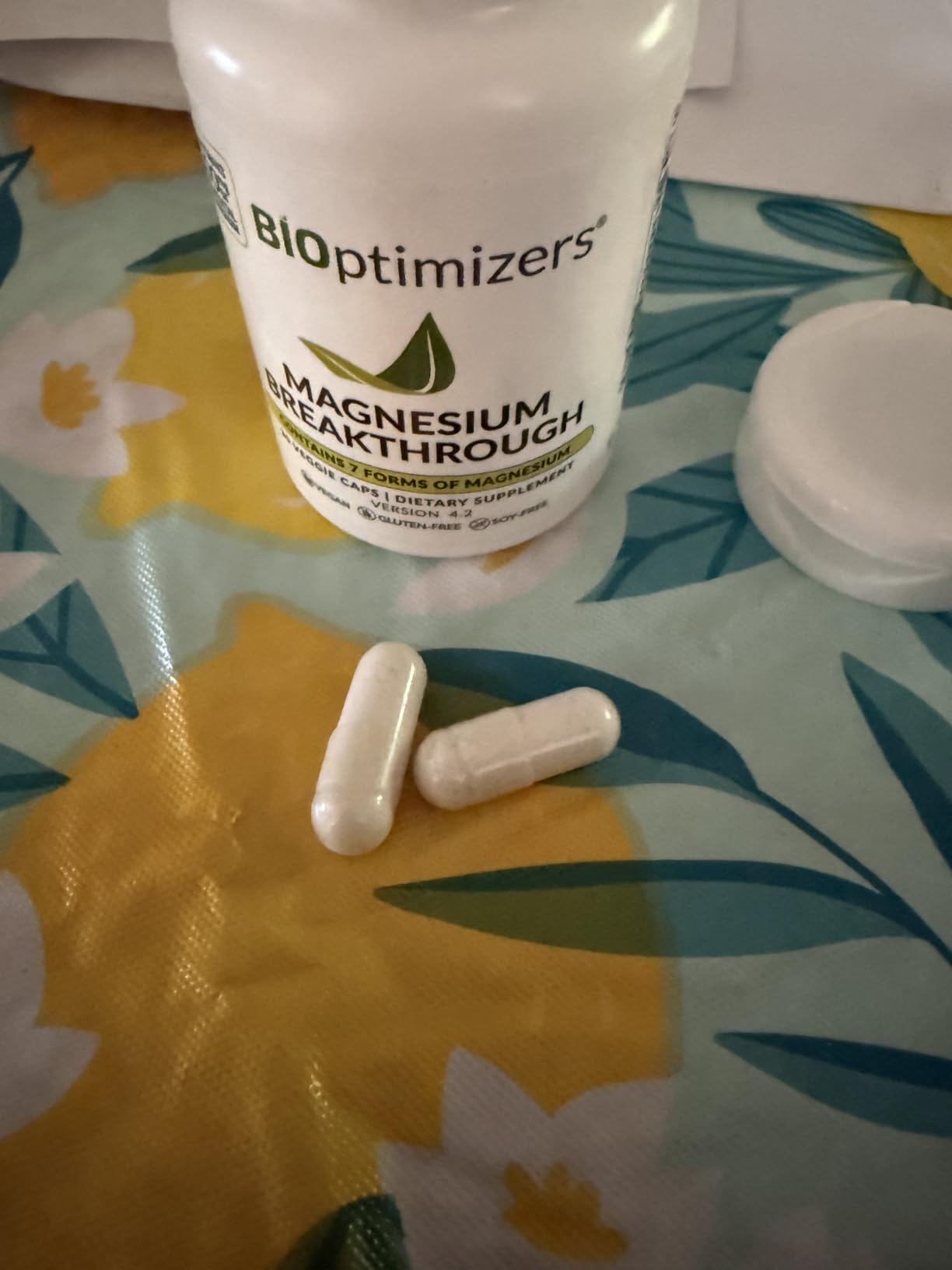 BIOptimizers Magnesium Breakthrough Supplement with 500mg - 7 Forms of Magnesium: Glycinate, Malate, Citrate, and More - Natural Support for Sleep and Cognitive Function - 60 Capsules customer photo 1