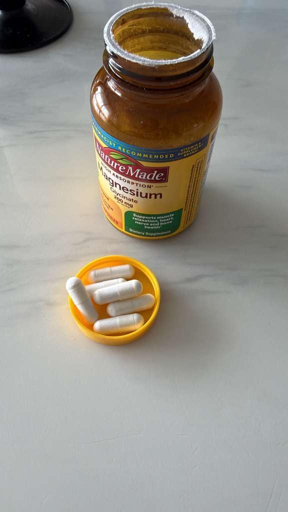 Nature Made Magnesium Glycinate 200 mg per Serving, Magnesium Supplement for Muscle, Heart, Nerve and Bone Support, 60 Magnesium Bisglycinate Capsules, 30 Day Supply customer photo 2
