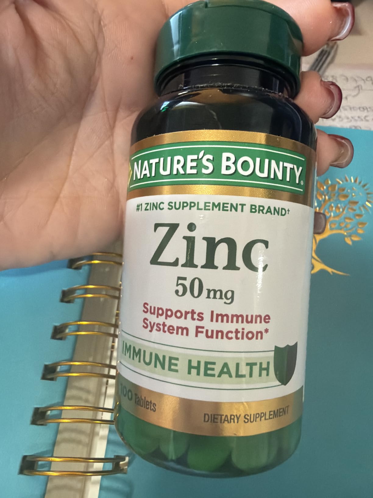 Nature's Bounty Zinc 50mg, Immune Support & Antioxidant Supplement, Promotes Skin Health, 1 Caplet Per Day, Gluten Free, 250 Vegetarian Caplets customer photo 1