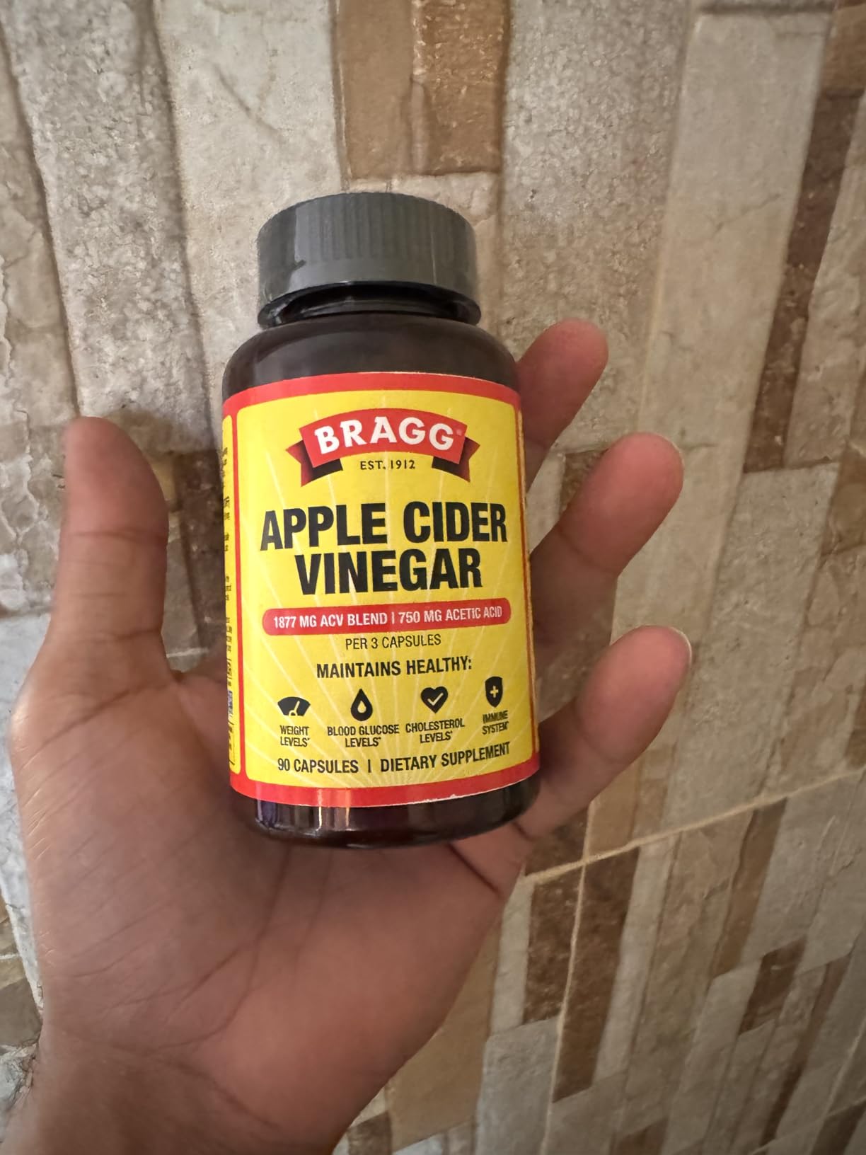 Bragg Organic Apple Cider Vinegar Capsules with Vitamin D and Zinc - 90 Count - Supports Immune System customer photo 1