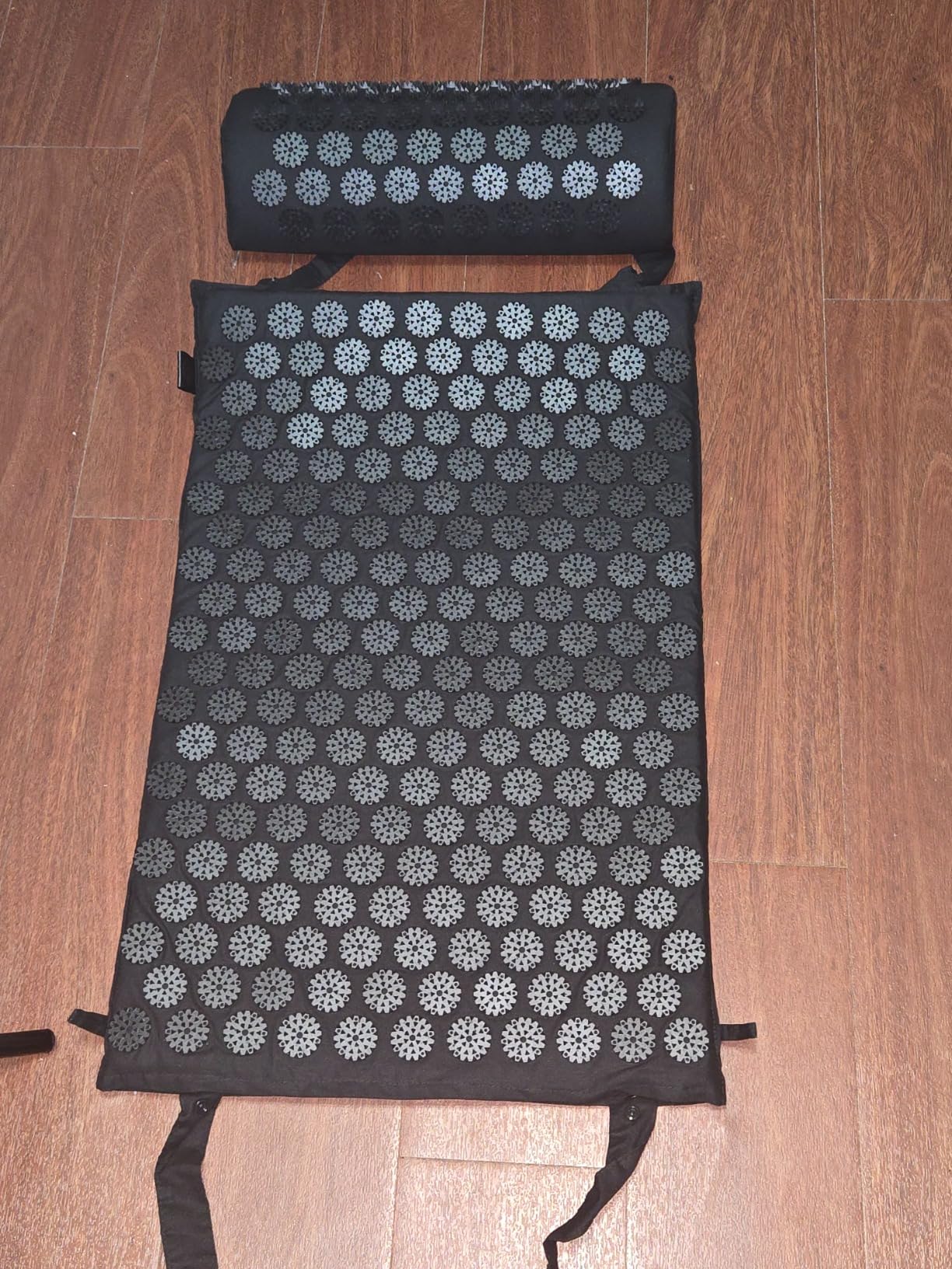 Dakini Acupressure Mat and Pillow Set with Mini Pad - Acupuncture Mat Full Body Pain Relief customer photo 1