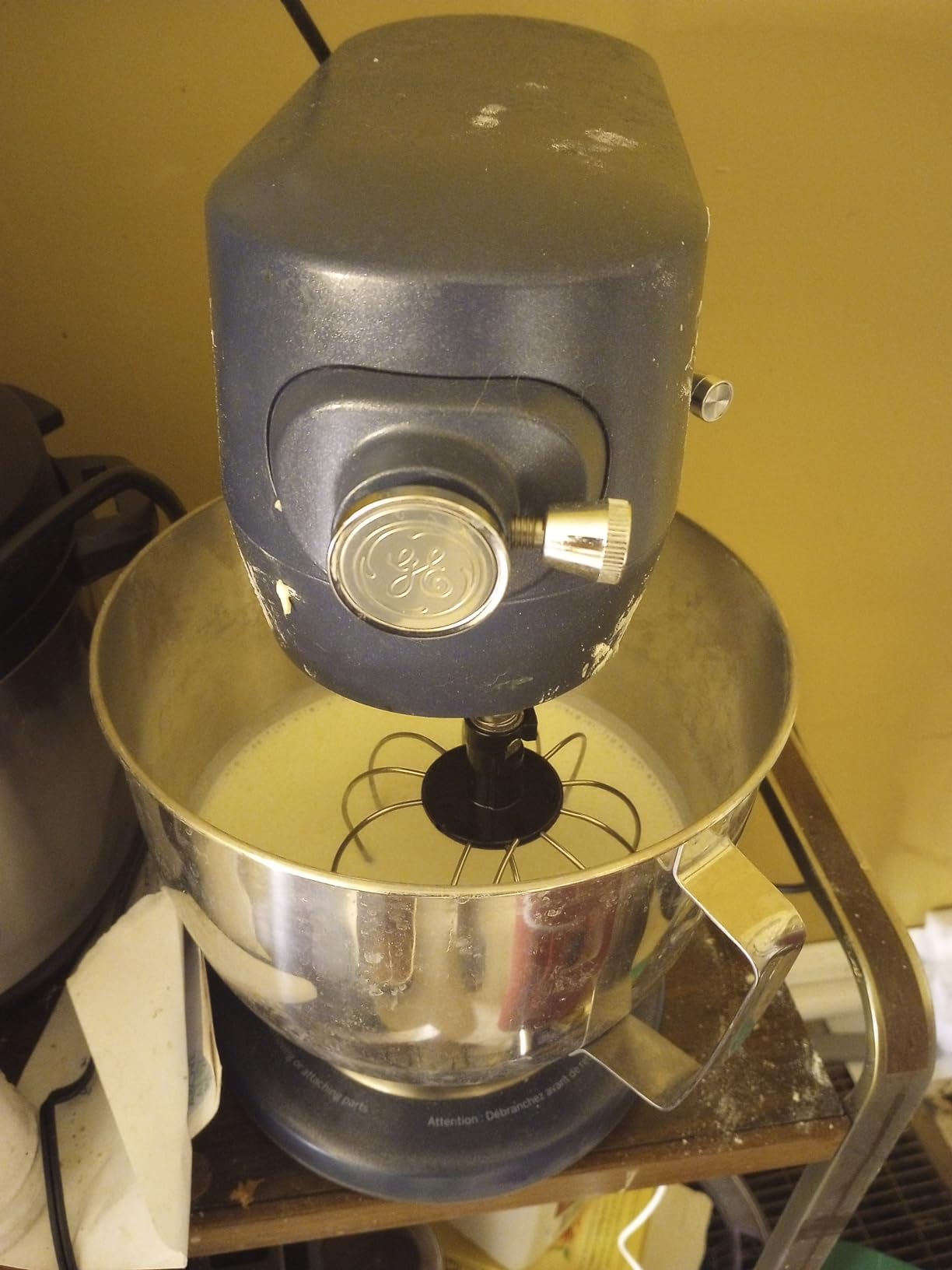 GE Tilt-Head Electric Stand Mixer | 7-Speed, 350-Watt Motor | Includes 5.3-Quart Bowl, Flat Beater, Dough Hook, Wire Whisk & Pouring Shield | Countertop Kitchen Essentials | Sapphire Blue customer photo 2