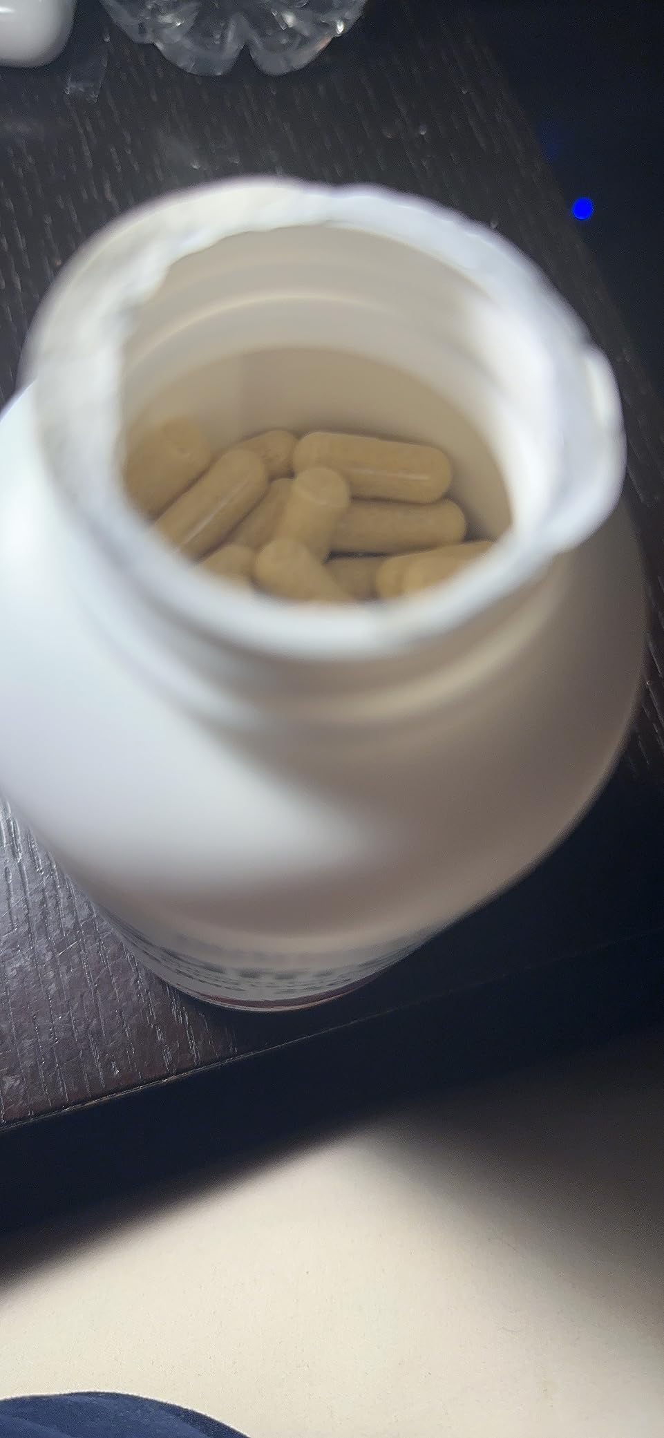 Nutricost Saffron Extract 88.5mg, 240 Capsules - Veggie Caps, Non-GMO, Gluten Free customer photo 1