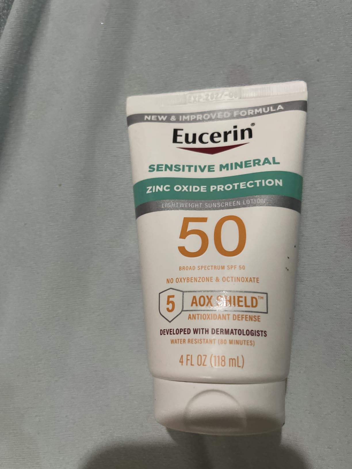 Eucerin Sun Sensitive Mineral Sunscreen Lotion SPF 50 with Zinc Oxide Protection, Hypoallergenic Sunscreen for Sensitive Skin, Oxybenzone and Octinoxate Free, 4 Fl Oz Tube customer photo 1