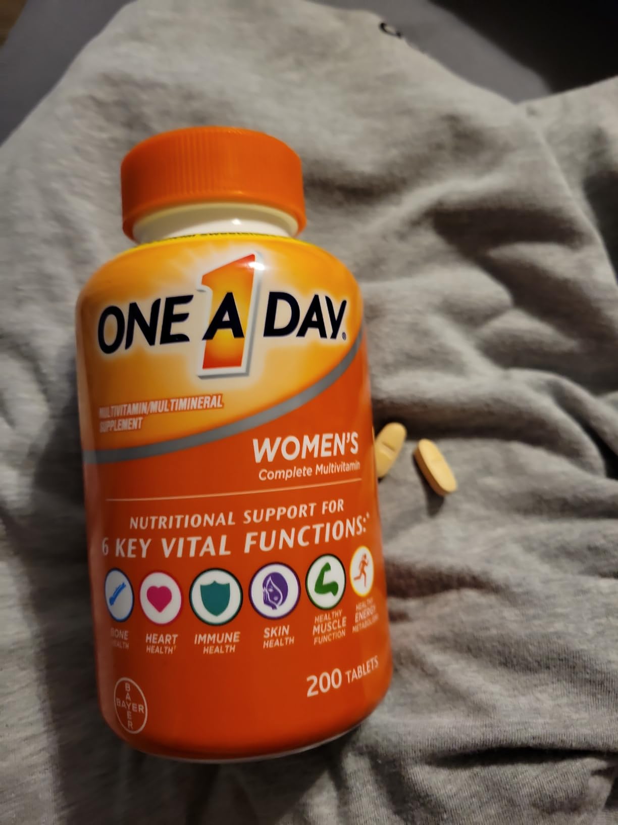 One A Day Multivitamin for Women- Daily Vitamins for Woman with Biotin, Calcium, Folic Acid, Iron & Zinc, Complete Women's Vitamins, 200 Ct (Packaging May Vary) customer photo 1