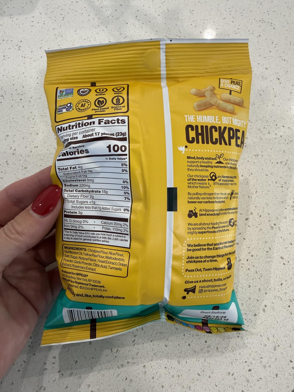 HIPPEAS Chickpea Puffs, Groovy White Cheddar, Gluten Free Snacks, Dairy Free, Vegan, 0.8oz, Pack of 18, 3g Protein, 2g Fiber, Crunchy, Nutritious, Baked Plant Protein Snack, Non-GMO, Kosher customer photo 2