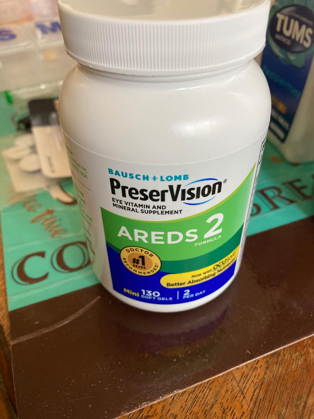 PreserVision AREDS 2 Eye Vitamins, #1 Eye Doctor Recommended Brand, Lutein and Zeaxanthin Supplement with Vitamin C, Vitamin E, Zinc, and Copper, 130 Softgels (Minigels) customer photo 1