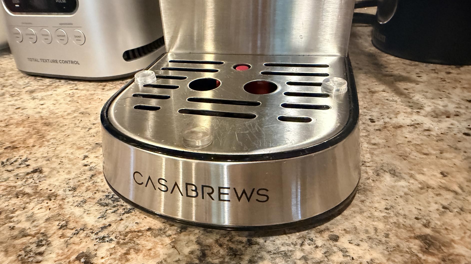 CASABREWS CM5418 Compact Espresso Machine with Milk Frothing Steam Wand customer photo 1