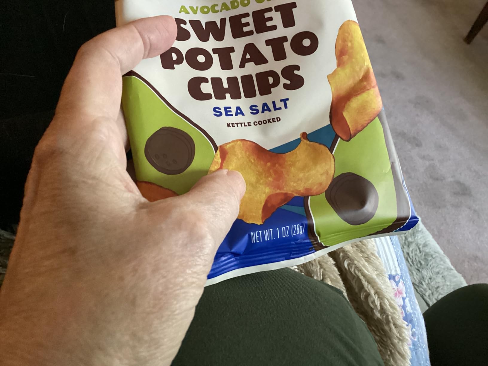 Jackson's Sweet Potato Kettle Chips with Sea Salt made with Avocado Oil (1.5 oz, Pack of 10) - Allergen-friendly, Gluten Free, Peanut Free, Vegan, Paleo Friendly customer photo 1