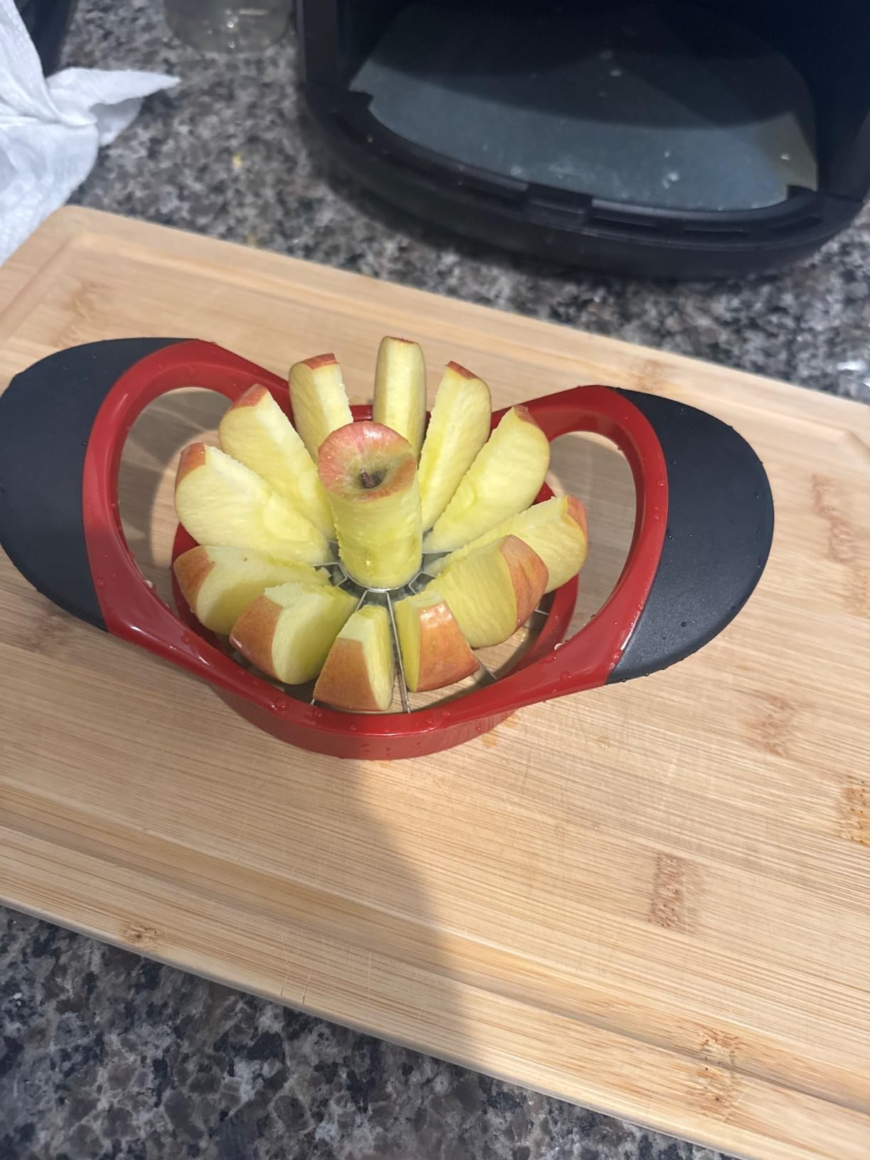 Supercenter Apple Cutter, Apple Corer and Slicer - 4.72 Inch Apple Slicer | Stainless Steel Apple Corer Tool with 12 Super Sharp Blades, lightweight Apple Slicer and Corer with Anti-slip Handle customer photo 1
