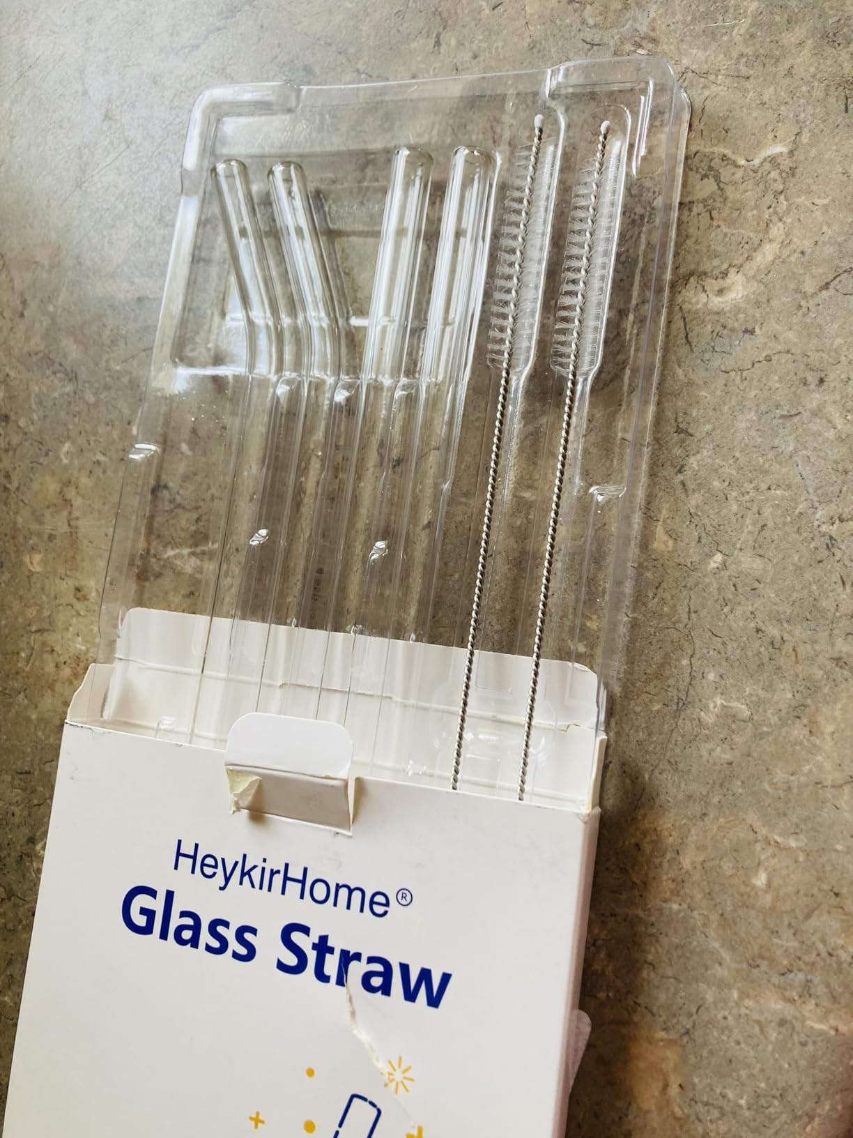 HeykirHome 4-Pack Reusable Glass Straw, Size 8.5''x10 MM, Including 2 Straight and 2 Bent with 2 Cleaning Brush - Perfect For Smoothies, Tea, Juice customer photo 1