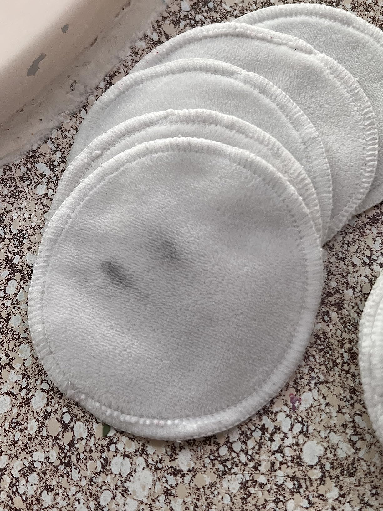 Pinowu Reusable Makeup Remover Pads (16pcs Pads + Carry Bag + Wash Bag), Washable Eco-Friendly Cotton Rounds Face Wipe for All Skin Types customer photo 2