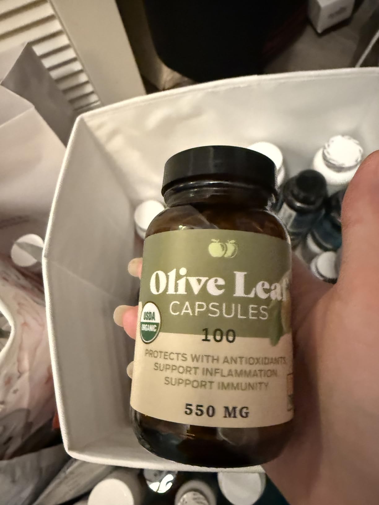 Organic Olive Leaf Extract Capsules 550mg - Pure Olive Leaf Extract Organic Formula, Immune & Digestive Support Supplement, 1100mg Serving, Vegan Non GMO, No Fillers, 100 Olive Leaf Capsules Made USA customer photo 1