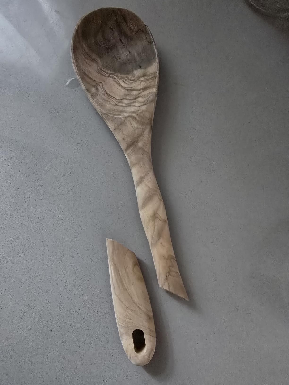 Gudamaye 12 inch Olive Wooden Utensils for Cooking, Long Handle Wooden Spoons, 6 Pieces Crafting Wooden Spoon Set, Natural Olive Wood Kitchen Utensil Set customer photo 2