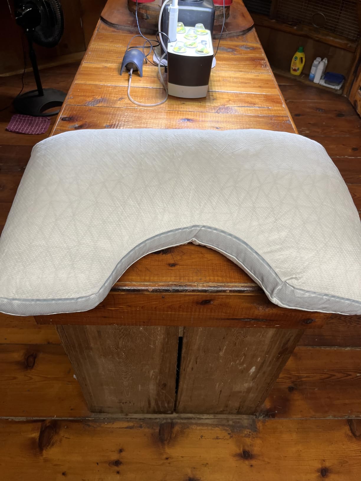 Coop Home Goods Original Crescent Adjustable Pillow, Queen Bed Pillows for Shoulder, Neck & Head Support, Crescent Foam Pillows - Medium Firm for Back & Side Sleeper, CertiPUR-US/GREENGUARD Gold customer photo 2