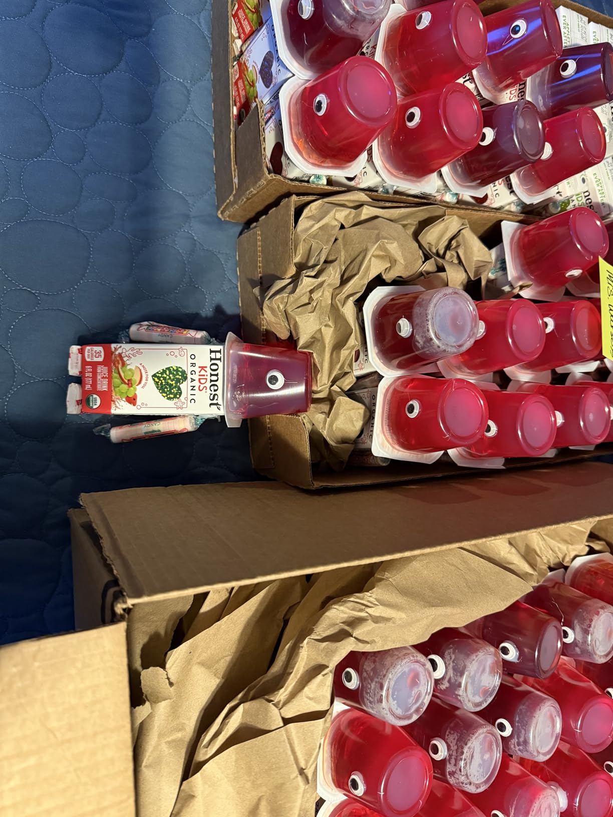 Snack Pack Zero Sugar Strawberry and Cherry Flavored Low Calorie Juicy Gels Cups, 3.25 oz., 12-Count Family Pack customer photo 1