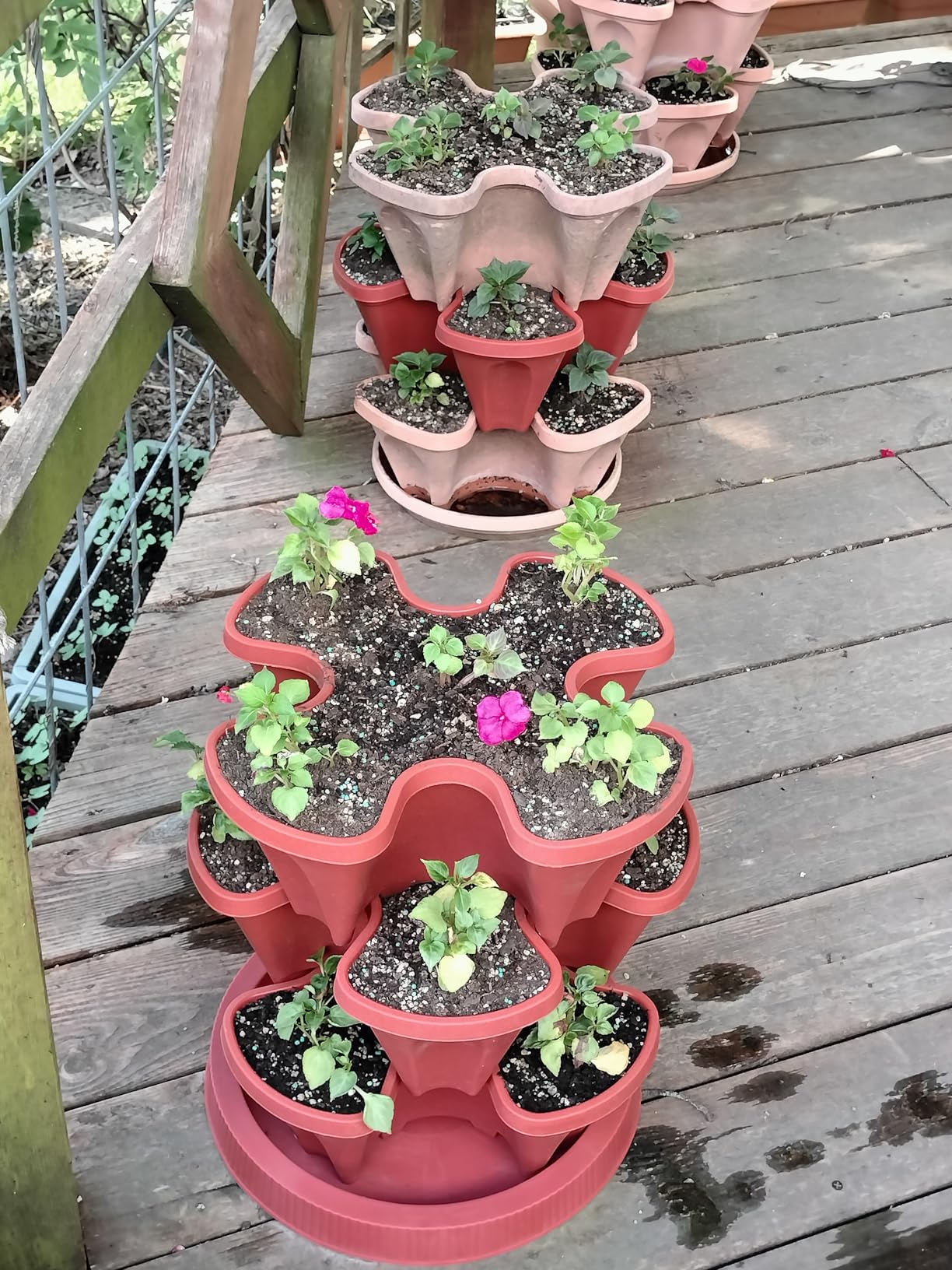 GameXcel Vertical Planter Tower - 5 Tier Stackable Garden Planters with Wheels and Tools Plant Pots for Strawberry Herb Flower and Vegetable Indoor Outdoor Use Gray customer photo 1