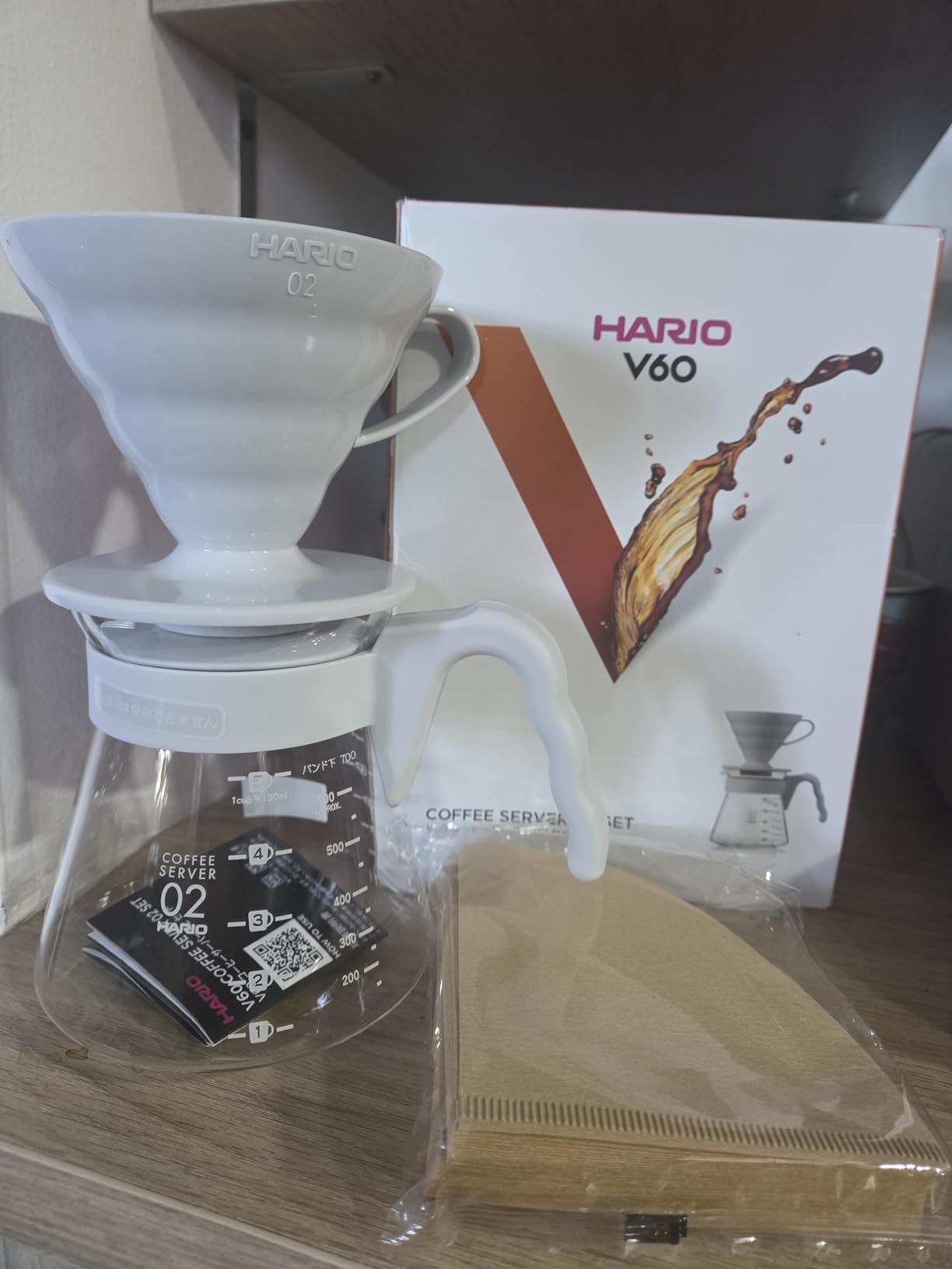HARIO V60 Pour Over Coffee Starter Set, Size 02, Pale Grey customer photo 1