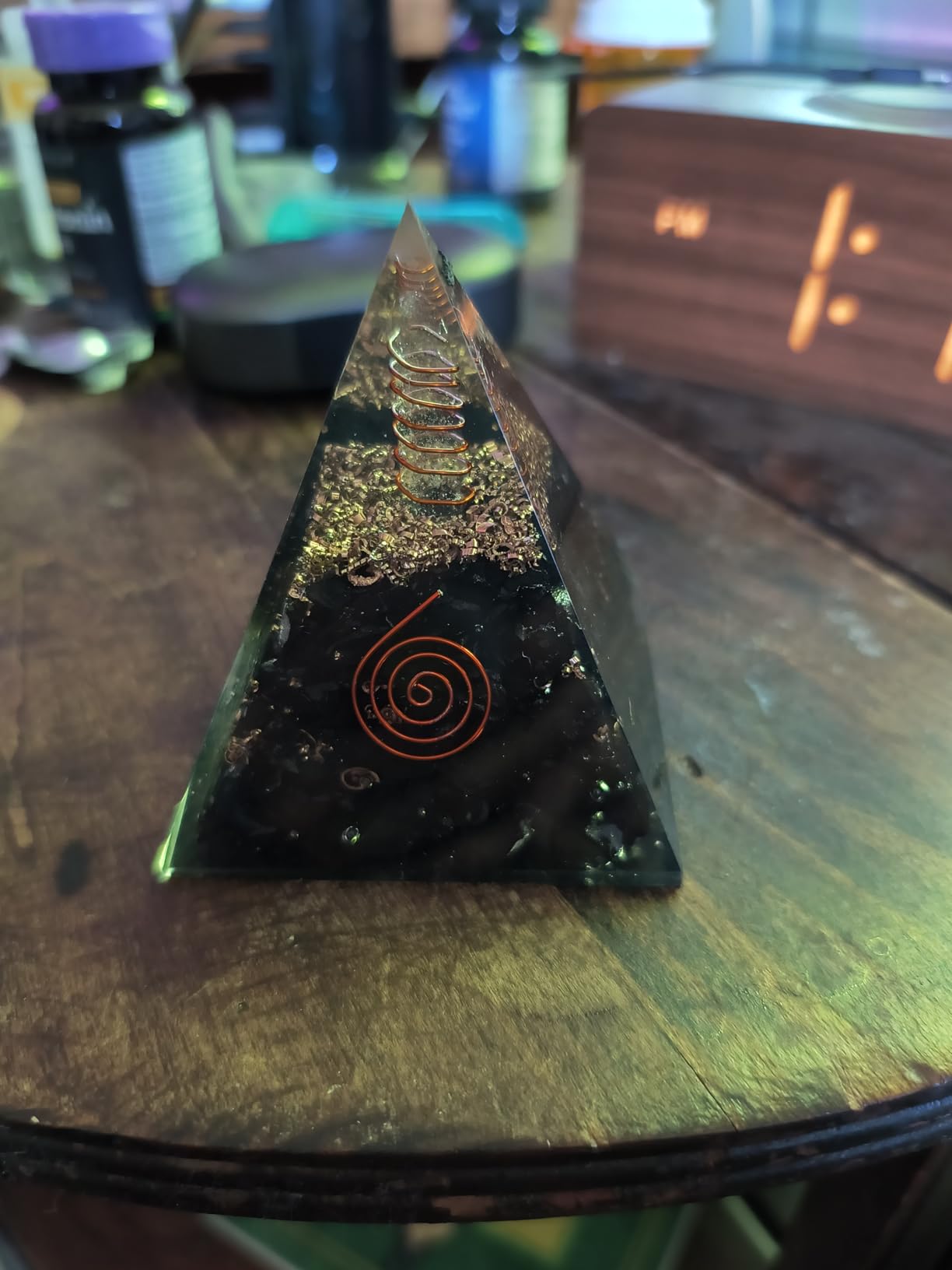Shungite Orgonite Pyramid for Energy cleansing, Protection, Grounding Energy, Spiritual Healing | Handmade Orgonite pyramids with Copper Coil and Crystal Quartz for Chakra Protection customer photo 1