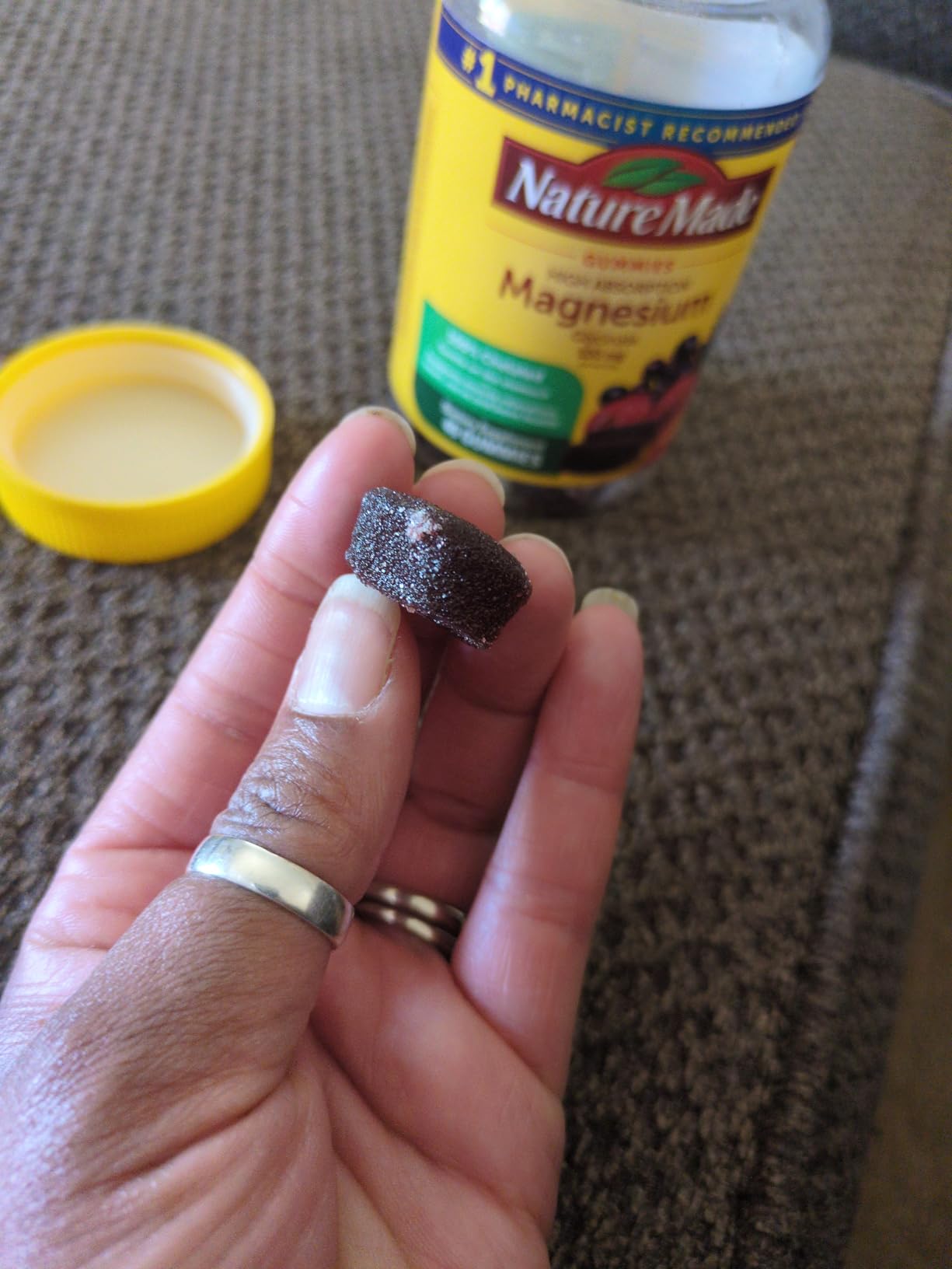 Nature Made High Absorption Magnesium Glycinate Gummies 100 mg per Serving, Muscle, Nerve, Bone and Heart Support, Magnesium Supplement, 40 Magnesium Gummies, 20 Day Supply customer photo 2