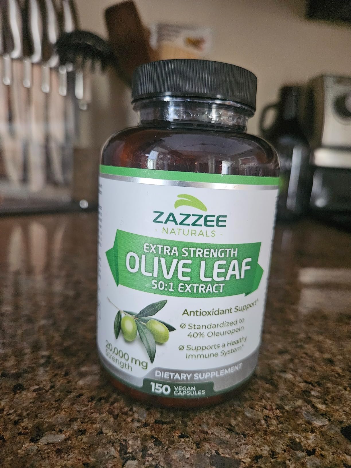 Zazzee Extra Strength Olive Leaf 50:1 Extract, 40% Oleuropein, 150 Vegan Capsules, 5 Month Supply, Olea Europaea, Mediterranean Source, Potent Antioxidant & Immune Support, Non-GMO, Made in the USA customer photo 1