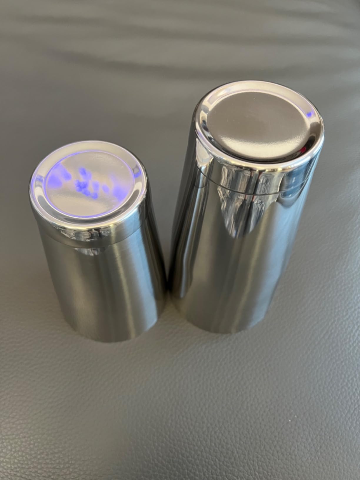 WOTOR Boston Cocktail Shaker Set, 18 oz & 28 oz Stainless Steel Weighted Shaker Tins, Metal Martini Shaker Drink Mixer for Bartending, Professional Bar Tools for Bartender customer photo 2