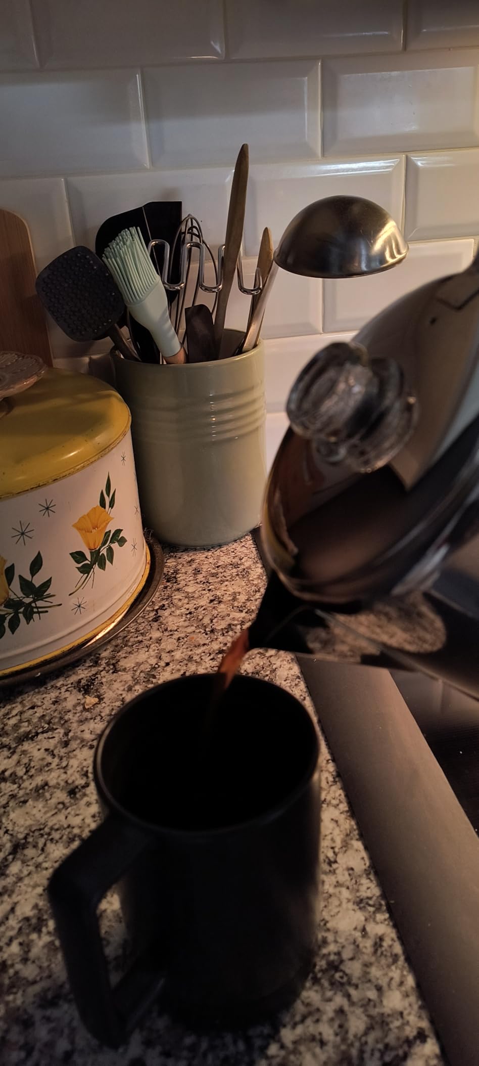 ZOWIE KING Camping-Fire Coffee Percolator Stovetop Pot- Stainless Steel Stove top Coffee Pot, Unleash Flavor in the Great Outdoors (9 Cups) customer photo 2