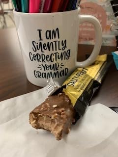 Barebells Protein Bars Salty Peanut - 12 Count, 20g High Protein Treats - Chocolate Nutrition Bar with 1g Total Sugars - On-The-Go Breakfast or Post-Workout Snack customer photo 1