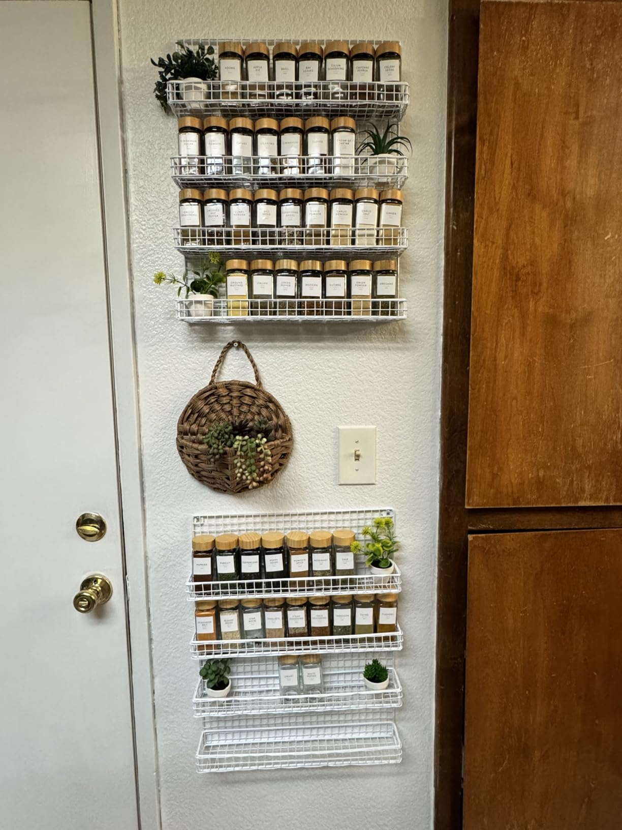 SAVVY & SORTED Glass Spice Jars with Label, 24PK Bamboo Jar Spices Set 4oz, 374 Spice Labels, Pepper Grinder, Empty Herb Seasoning Containers customer photo 1
