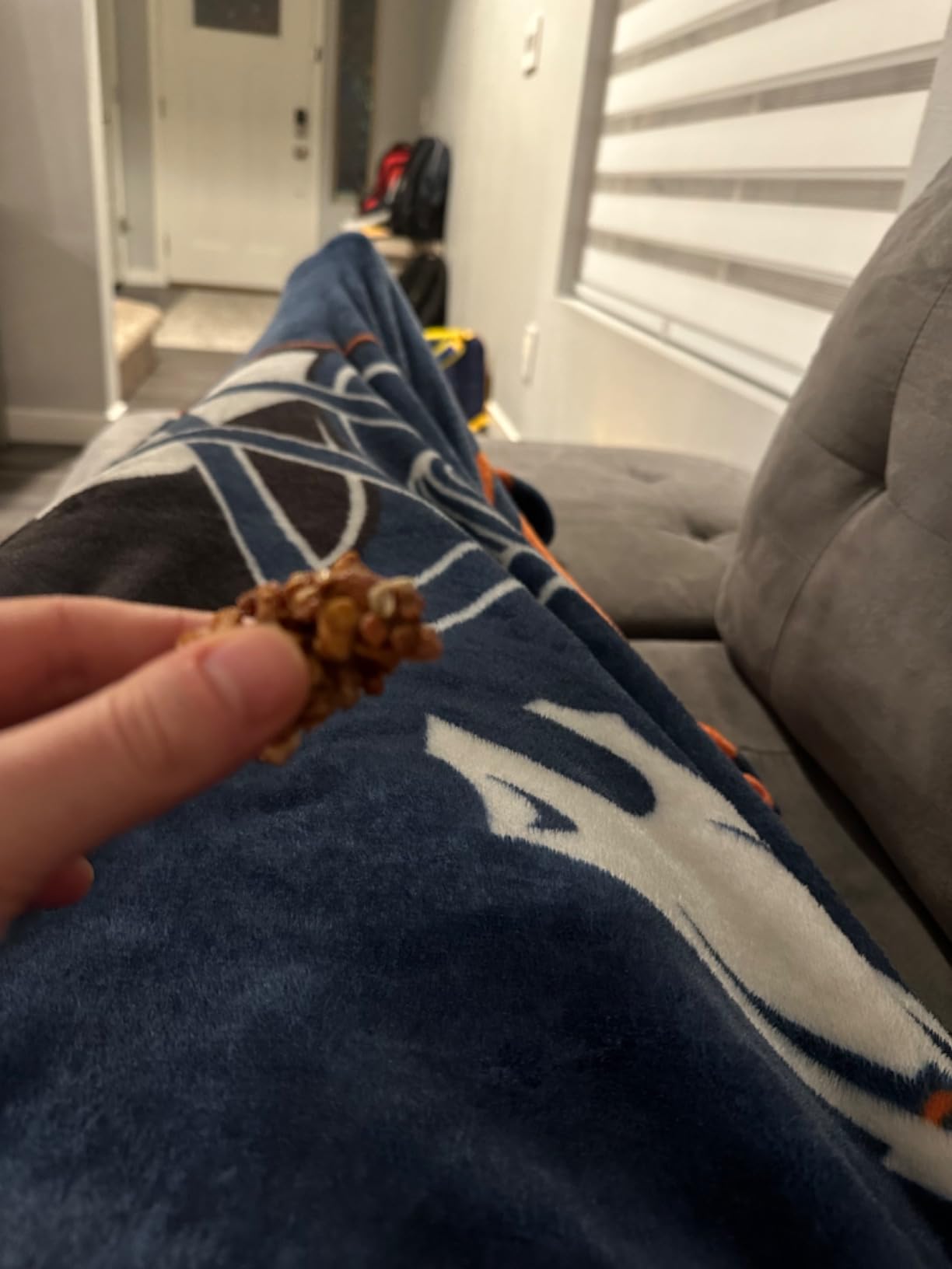 KIND Zero Added Sugar Granola, Apple Cinnamon Nut, Gluten Free, Low Sugar, Keto Snacks, 5g Protein, 8oz, 1 Count customer photo 2