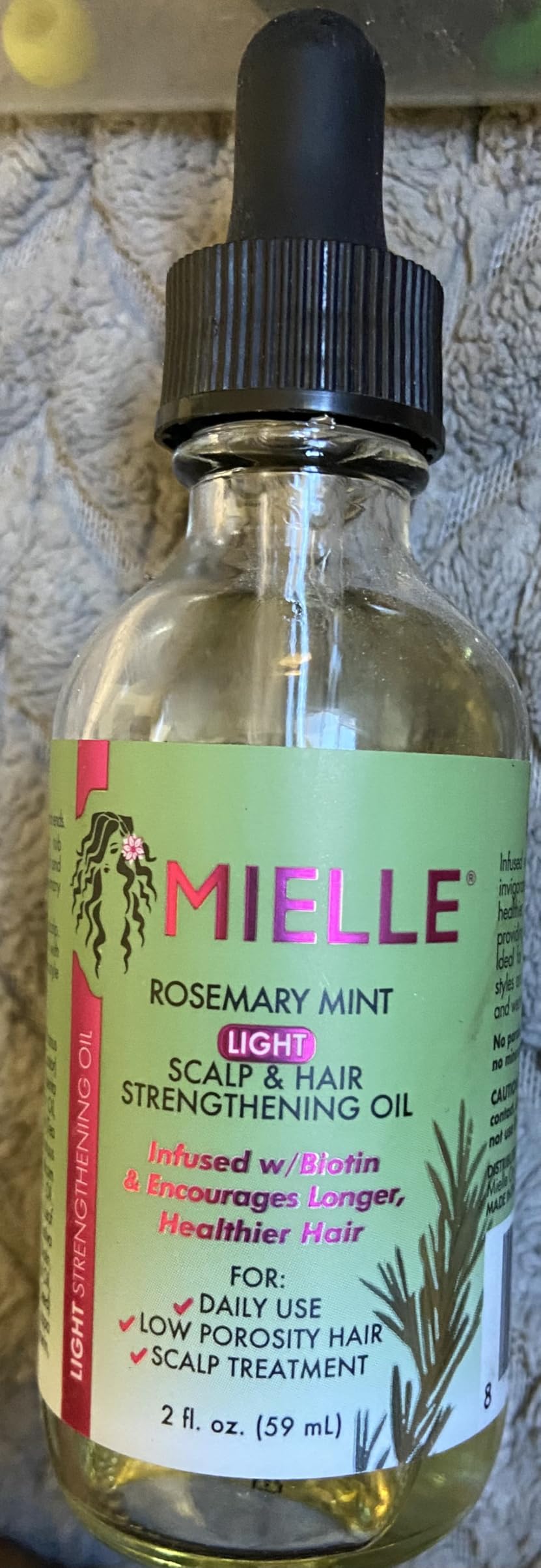 Mielle Organics Rosemary & Mint Light Hair Oil, Split Ends & Dry Scalp Treatment - Infused with Biotin & Essential Oils for Strengthening, Soothing, Moisturizing & Encouraging Longer Hair (2 Oz) customer photo 2