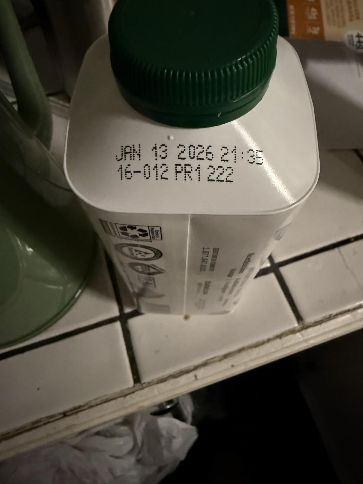 Chobani Zero Coffee Creamer Sweet Cream, 24 fl oz customer photo 1