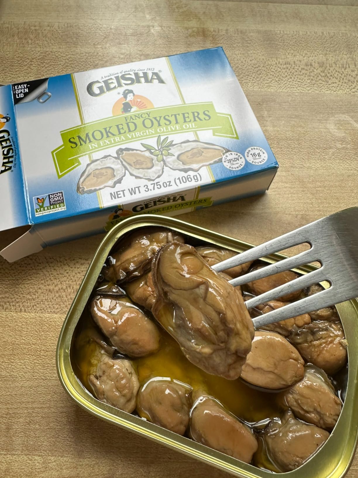 GEISHA Smoked Oysters in Extra Virgin Olive Oil 3.75oz (Pack of 12) | Zero Trans Fat - No Sugar Added - Rich in Iron - Gluten Free - NON-GMO Project Verified customer photo 2