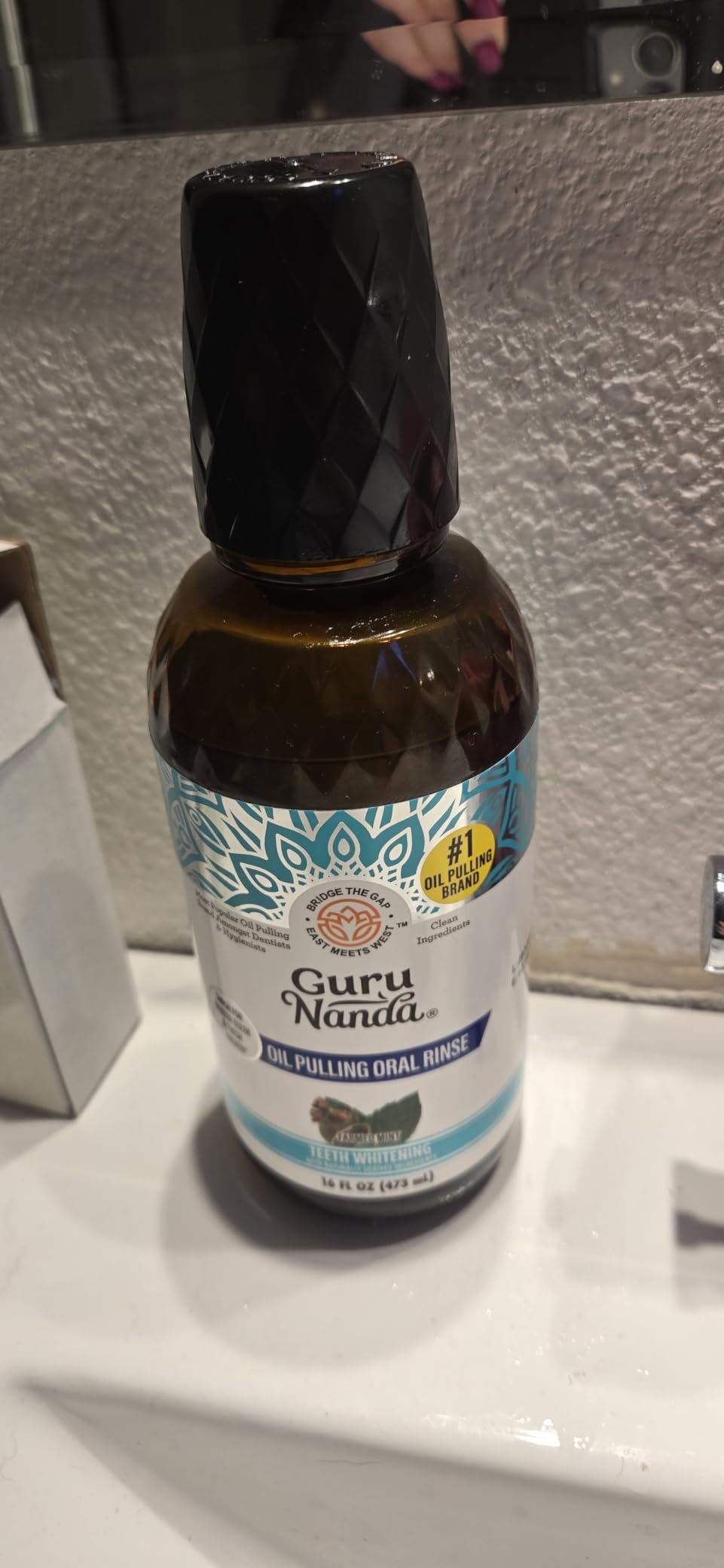 GuruNanda Farmed Mint Oil Pulling Mouthwash for Complete Oral Hygiene, 7 Essential Oils & Vitamins for Happy Teeth & Gums & Fresh Breath, Alcohol-Free, 16 oz customer photo 1