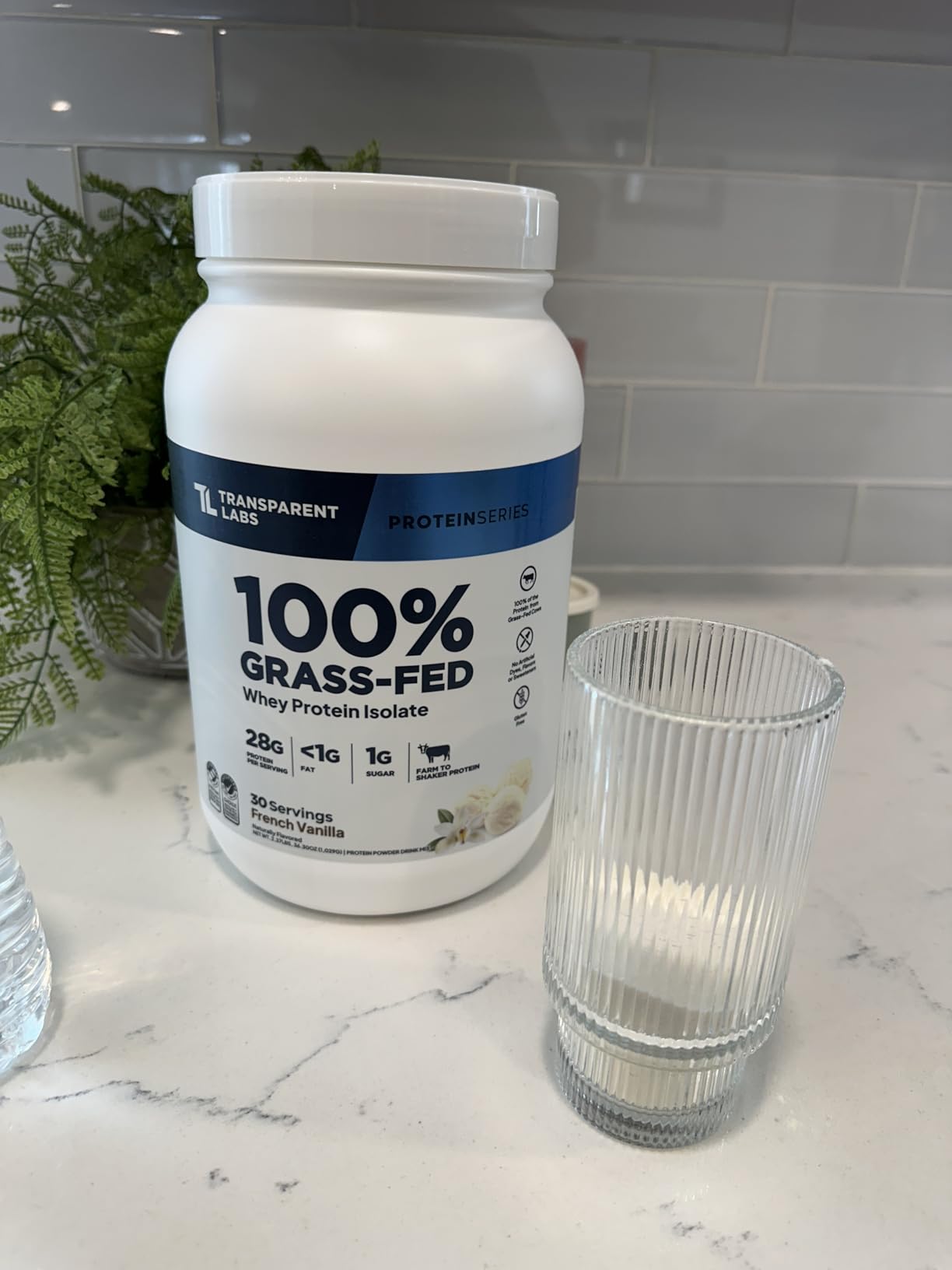 Transparent Labs Grass-Fed Whey Protein Isolate - Naturally Flavored, Gluten Free, 28g of Protein per Serving, French Vanilla, 30 Servings customer photo 2