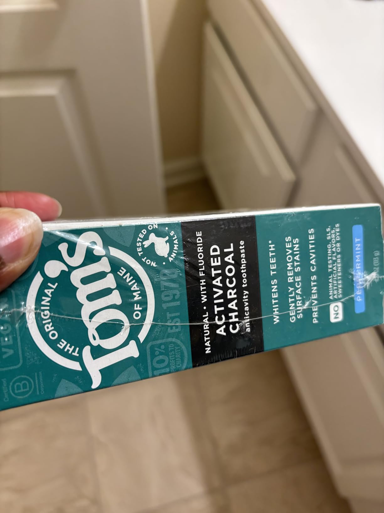 Tom's of Maine Natural Activated Charcoal Toothpaste with Fluoride, Peppermint, 3 Pack, 4.0 Oz customer photo 1