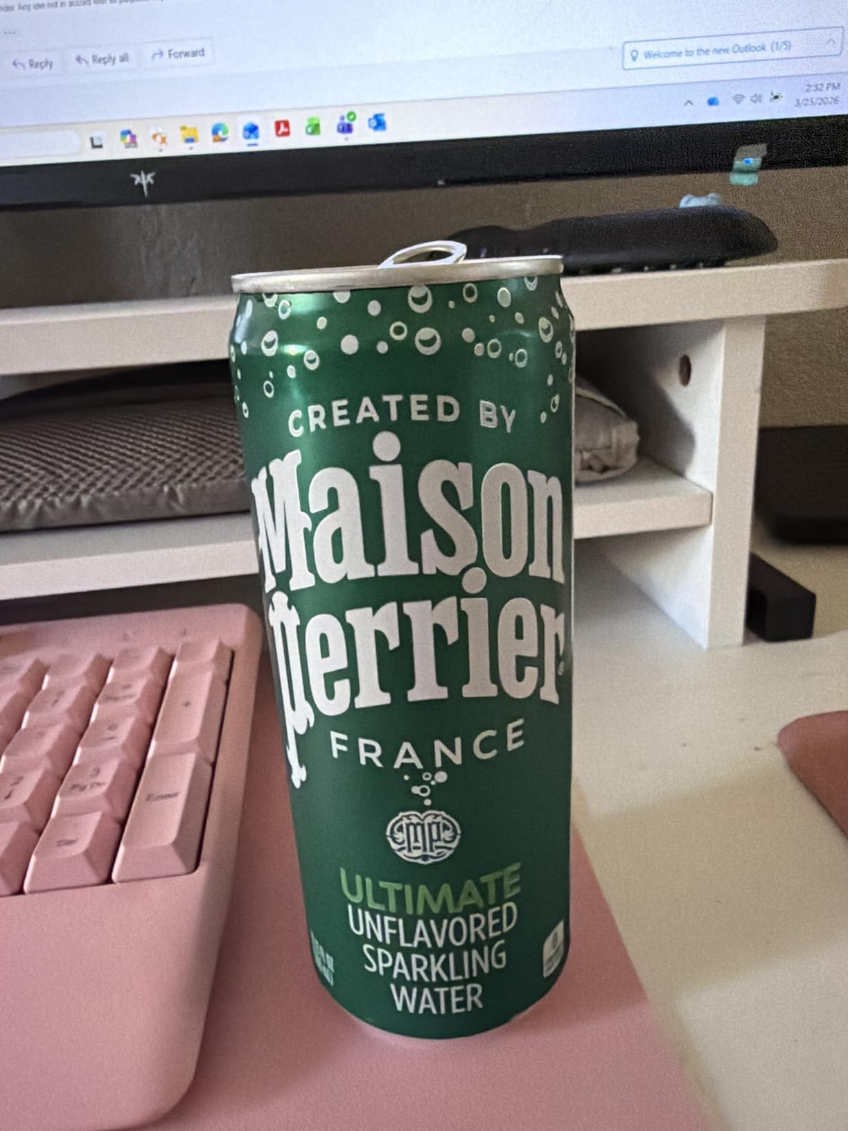 Maison Perrier Ultimate Sparkling Water, 11.15 Fl Oz Cans, 8 Count, 3 Pack customer photo 1