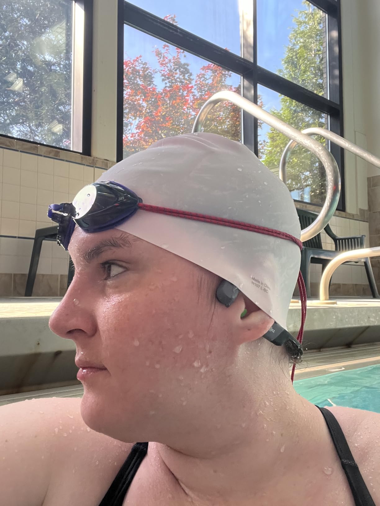 SHOKZ OpenSwim Pro - Open-Ear Bluetooth & MP3 Bone Conduction Sport Headphones, Swimming Headphones, IP68 Waterproof, Grey customer photo 2