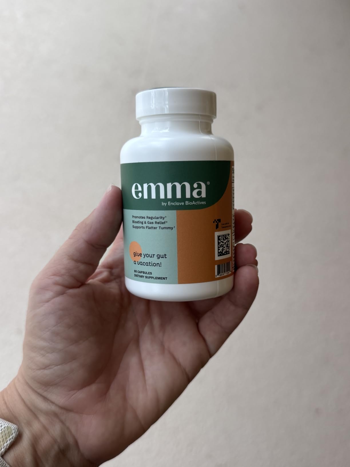Emma Gut Health Relief Supplement, Doctor Endorsed Formula for Women & Men, Leaky Gut & Digestive Support for Constipation, Bloating & Gas Relief with Berberine, Resveratrol, Quercetin, 60 Capsules customer photo 1