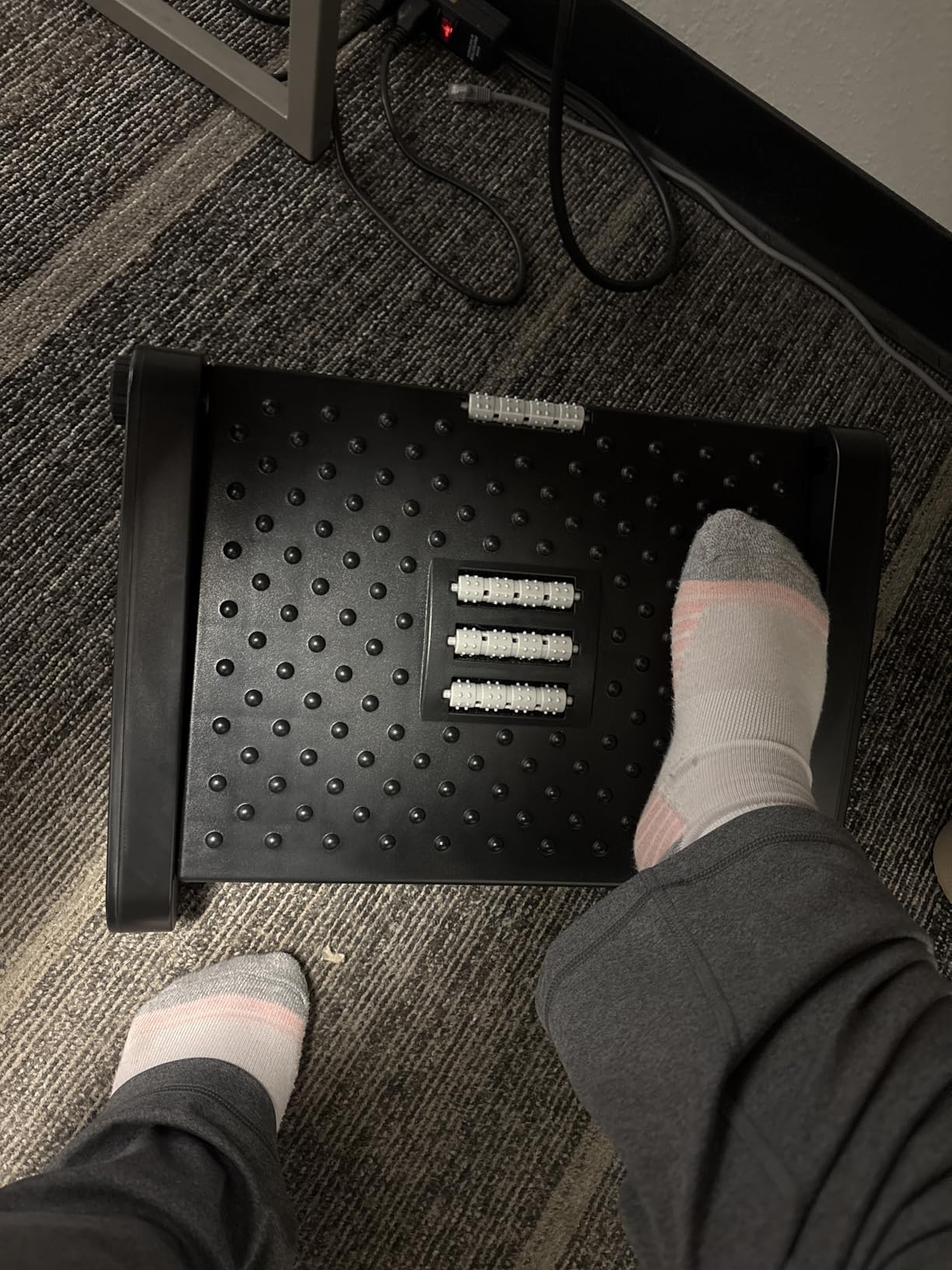 CasaZenith Foot Rest, Six Heights Adjustable Foot Rest for Under Desk at Work, Ergonomic Foots Stool for Under Office Desks, Under Desk Footrest with Foot Massage Roller, Chair Footrest for Leg Rests customer photo 2