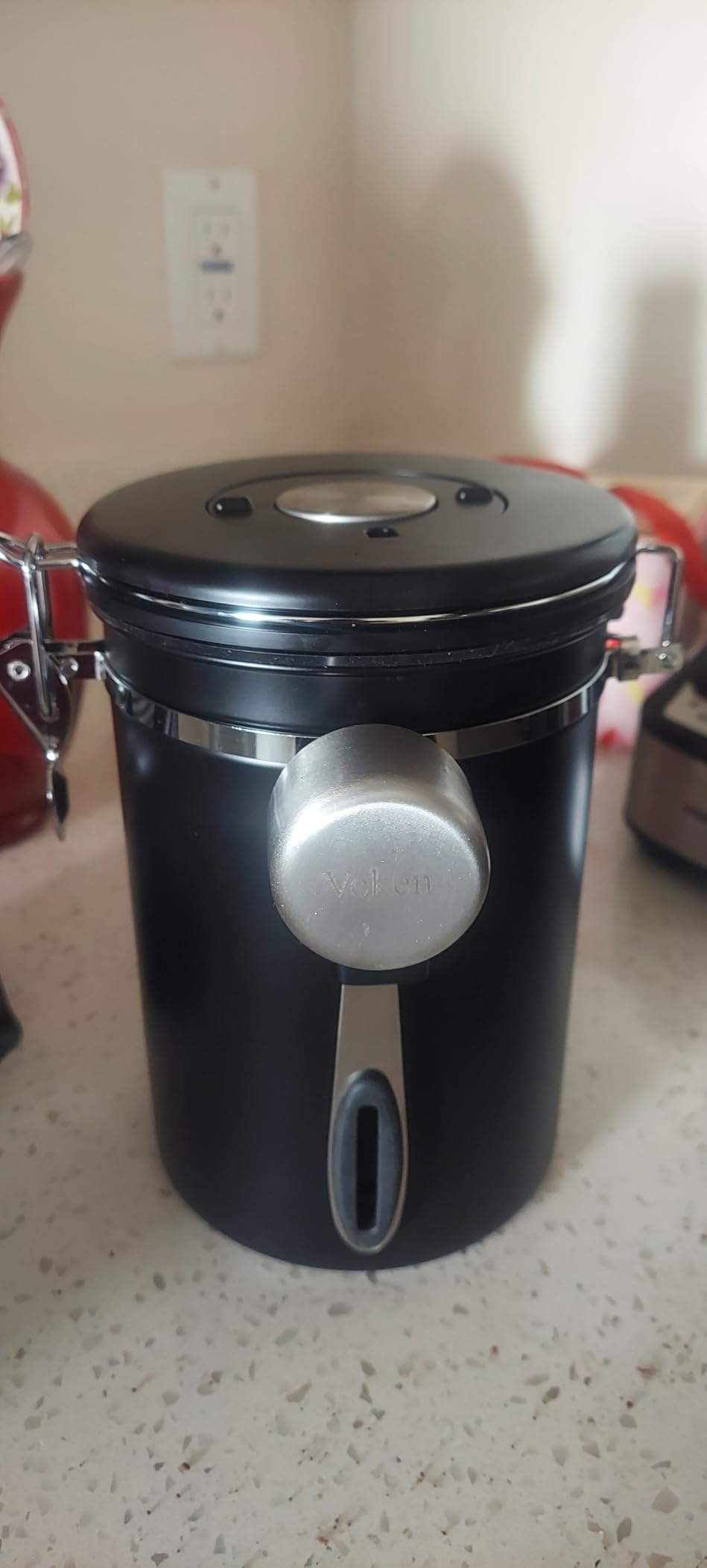 Veken Coffee Canister with Window, Airtight Stainless Steel Container, 22OZ | Kitchen Food Storage Pantry Organizers for Beans,Ground,Espresso,Rice,Tea,Sugar,Bar Accessories,Gifts,Lids,Jars, Scoop, Black customer photo 2