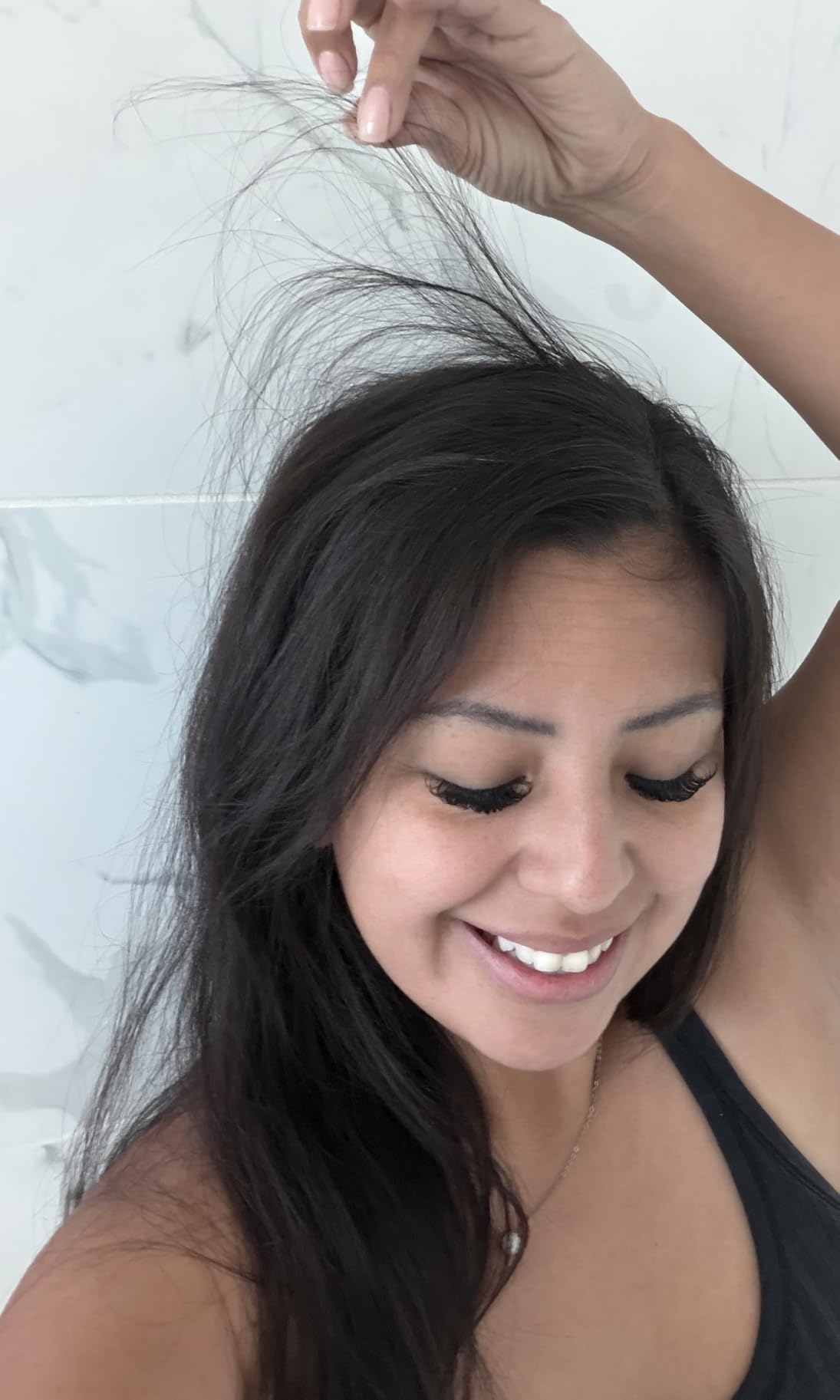 MARYRUTH'S Liquid Multivitamin + Hair Growth | Clinically Tested in Women for Thicker Hair & Facial Wrinkles | Biotin 10000mcg | Lustriva Hair Growth Supplements | Ages 18+ | 15.22 Fl Oz customer photo 1