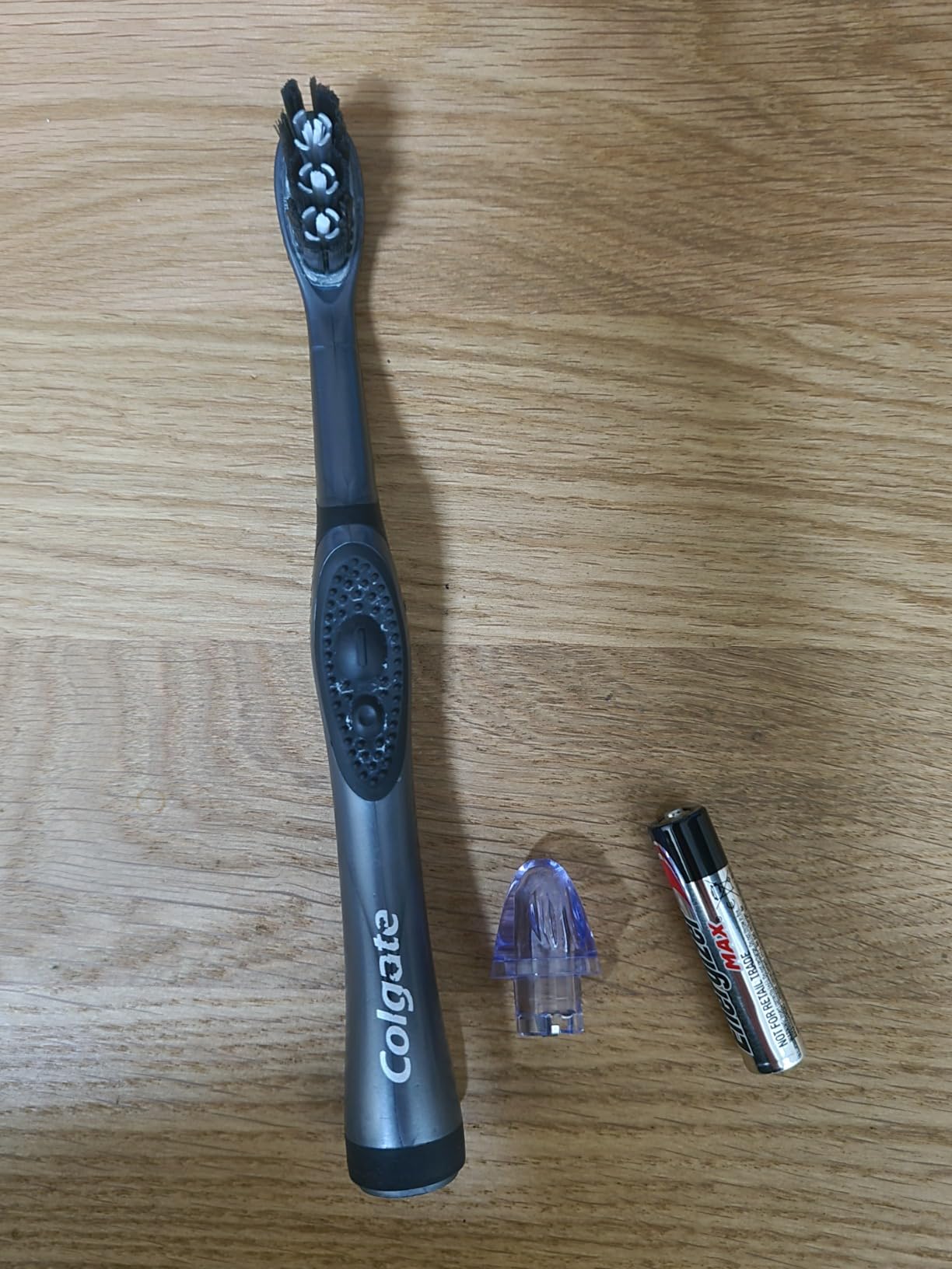 Colgate 360 Vibrate Charcoal Battery Powered Electric Toothbrush with Soft Bristles, 2 Pack, Sonic Powered customer photo 1