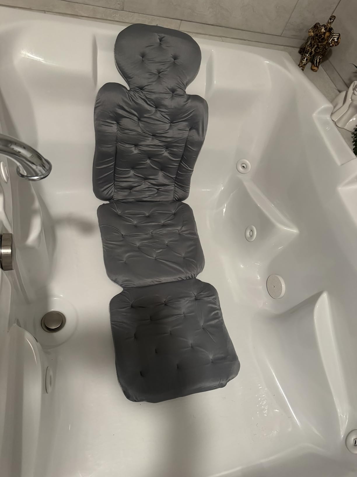 Luxury Bath Cushion, Full Body Bathtub Pillow with 160 Suction Cups, Bath Mat for Head and Neck Support, with Laundry Bag (White, 51