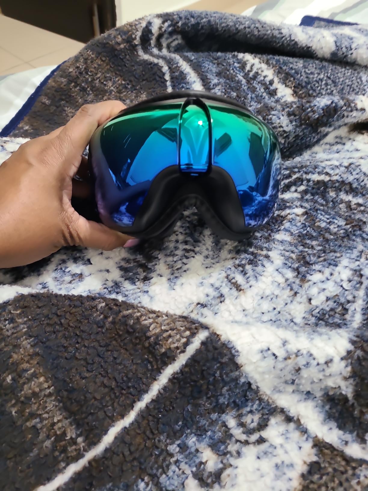 RENPHO Eye Massager with Heat and Cooling Voice Control, FSA Eligible HSA, Heated Eye Mask for Dry Eyes Head Tension and Stress Relief - Eyeris 3 customer photo 2