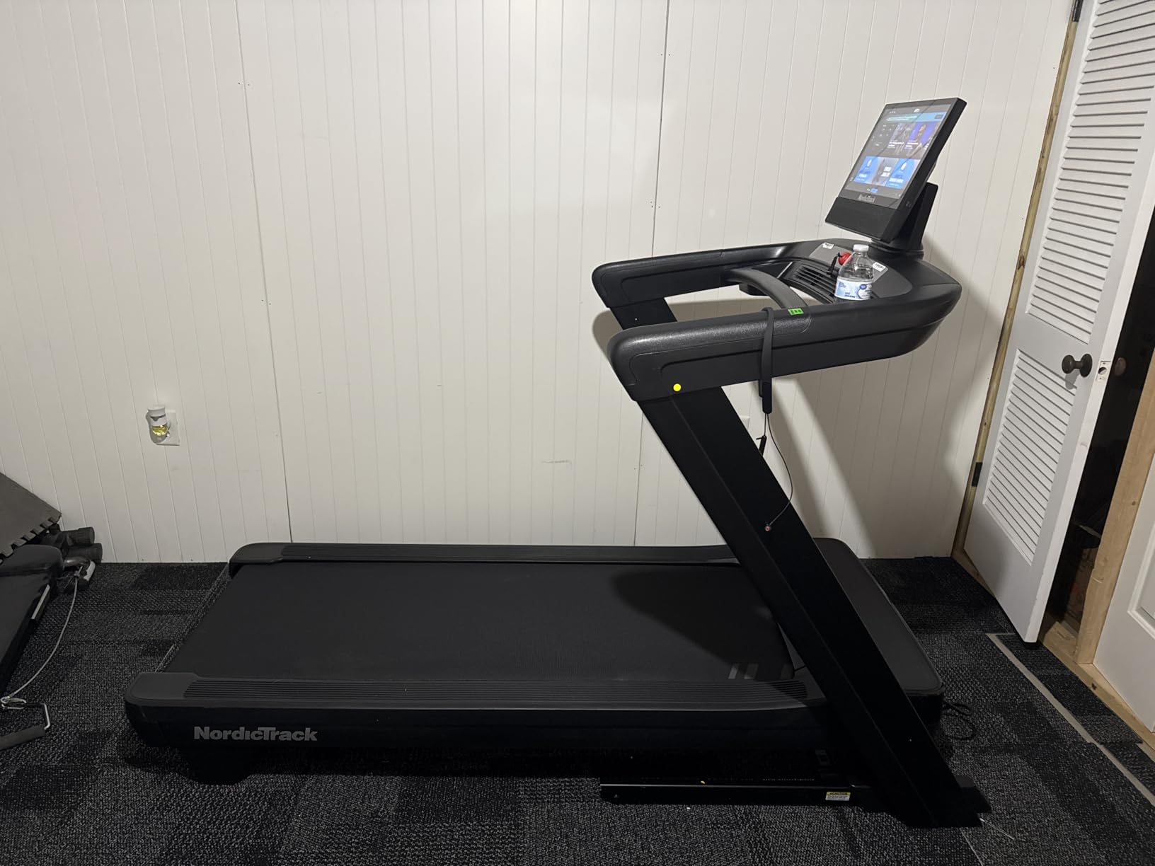 NordicTrack Commercial Series Premium Foldable Treadmill with Incline & Decline, iFIT Enabled customer photo 1
