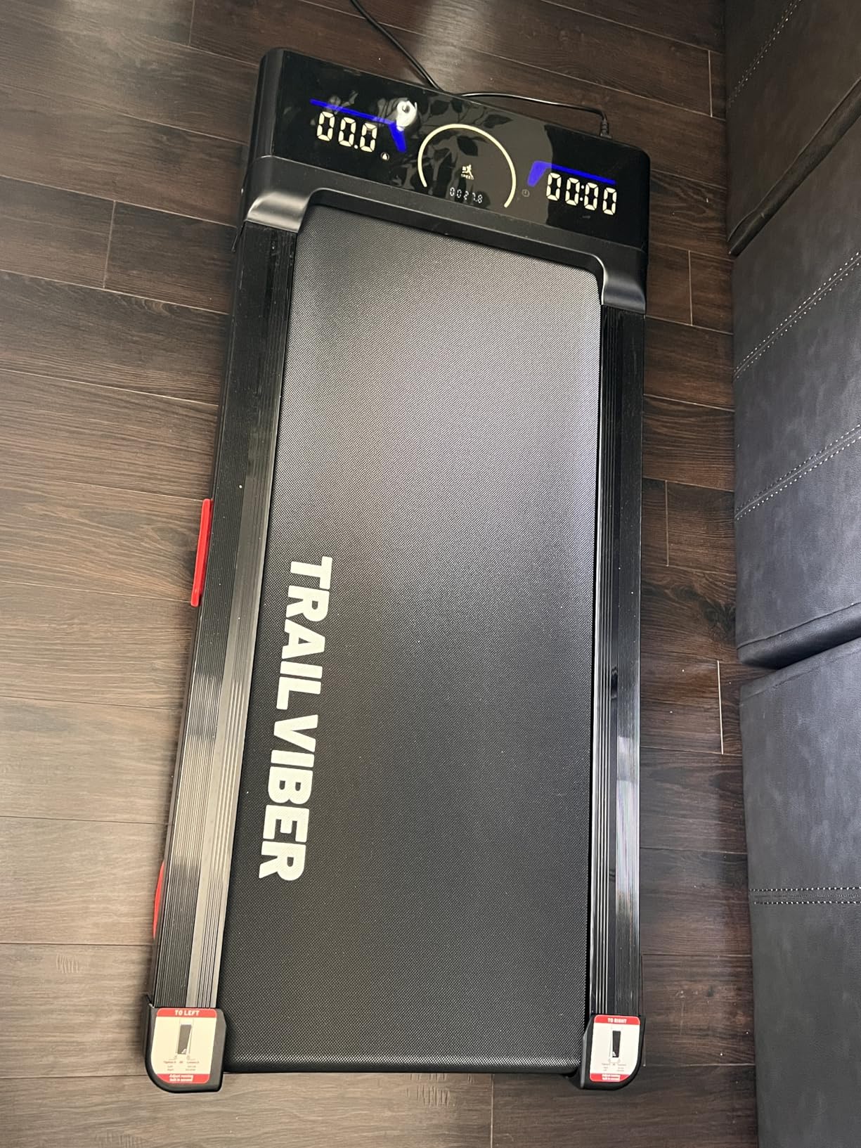 TRAILVIBER Walking Pad Treadmill with 12% 9-Level Auto Incline, 450 lbs Capacity RGB LED Screen, Bluetooth Speaker Under Desk Treadmill customer photo 2